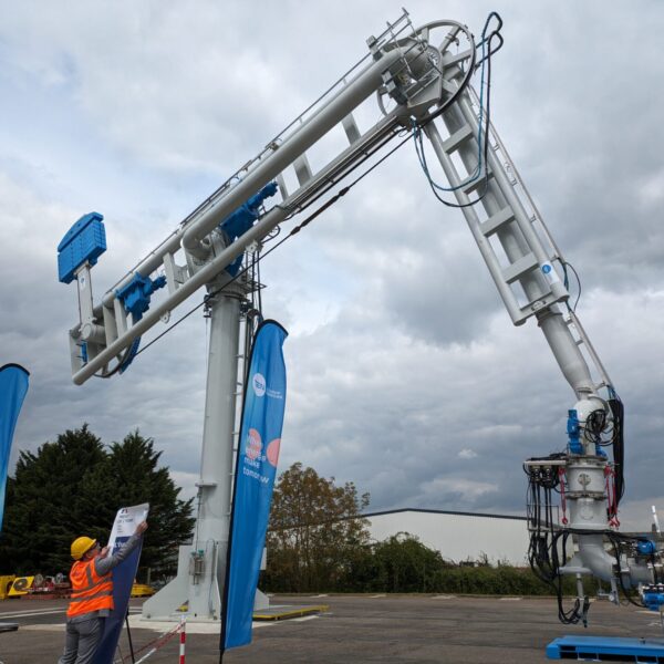 L'inauguration du nouveau bras de chargement de Technip Energies, une première mondiale.