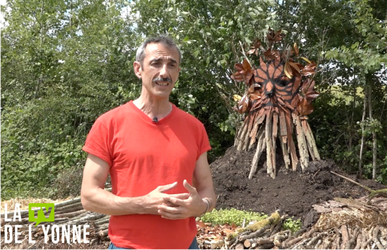 Chemin d'artiste: Gardien par Julien Isoré