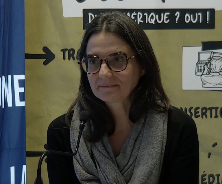 Nathalie hervé de l'association coups de pouce aide à l'education pour les enfants à la ruche bourdonne association d'Auxerre