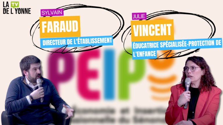Sylvain Faraud, Directeur de l'établissement "La Vie au Grand Air" et Julie Vincent, Éducatrice spécialisée à la Protection de l'enfance au Conseil départemental de l'Yonne - 2ᵉ Rencontre de l’Emploi, de la Formation et de l’Orientation à Sens