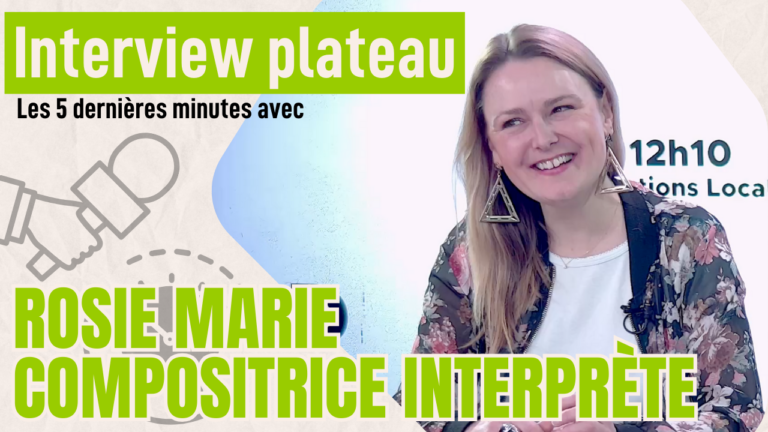 Rosie Marie, chanteuse et pianiste : un univers qui se voûte dans le temps